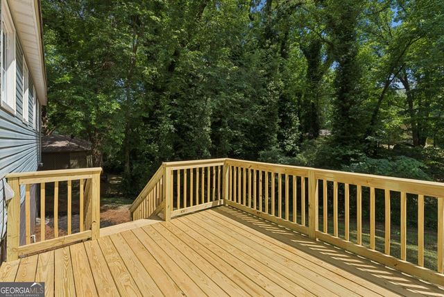 612 Hickory Trail, Mableton, GA 30126