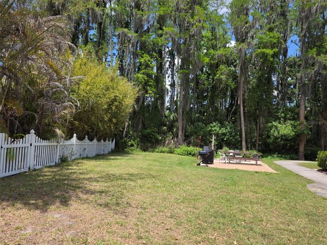20857 HAULOVER COVE B14, Lutz, FL 33558