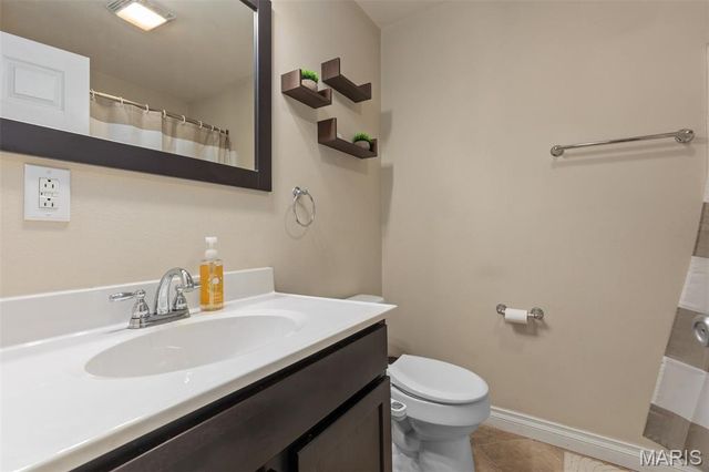 922 S Edwardsville Street, Staunton, IL 62088