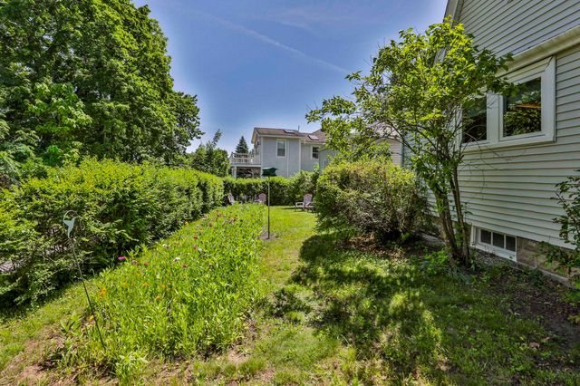 40 Stark Street, Nashua, NH 03064