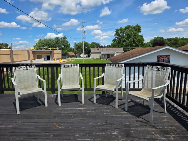 113 1st Street, Coal Valley, IL 61240
