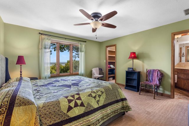 6 Briar Oaks Lane, Branson West, MO 65737