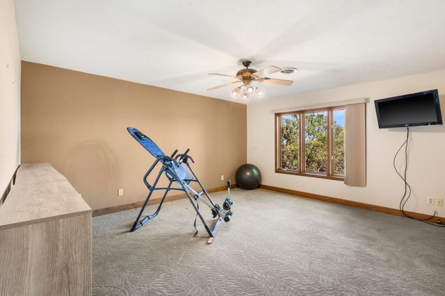 6 Briar Oaks Lane, Branson West, MO 65737