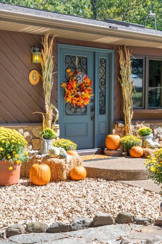 6 Briar Oaks Lane, Branson West, MO 65737