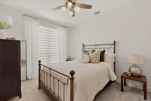 747 Alta Circle, New Braunfels, TX 78132