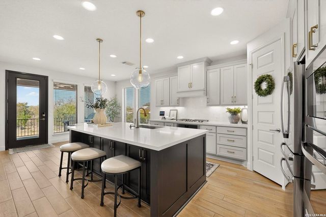 747 Alta Circle, New Braunfels, TX 78132