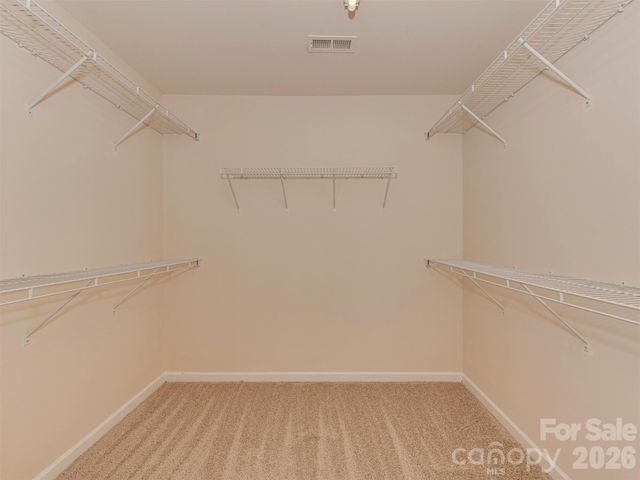 9044 Mcalwaine Preserve Avenue, Charlotte, NC 28277