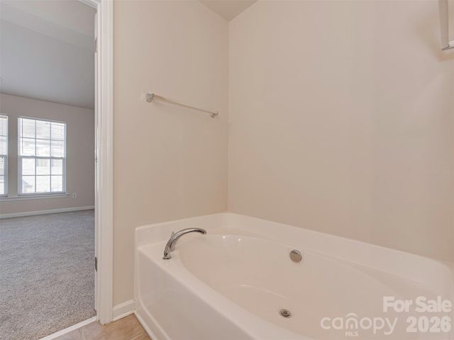 9044 Mcalwaine Preserve Avenue, Charlotte, NC 28277