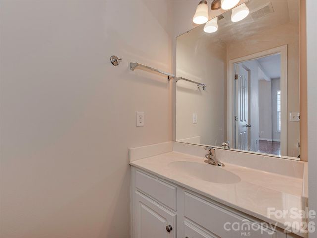 9044 Mcalwaine Preserve Avenue, Charlotte, NC 28277