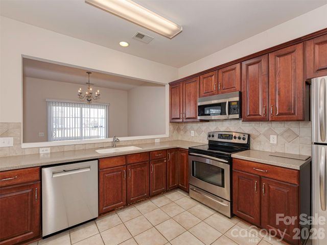 9044 Mcalwaine Preserve Avenue, Charlotte, NC 28277