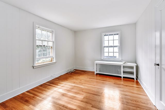 61 Villa Avenue, Fairfield, CT 06825