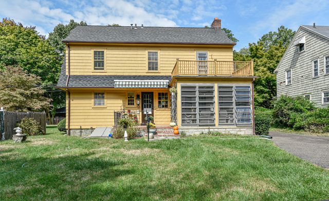 61 Villa Avenue, Fairfield, CT 06825