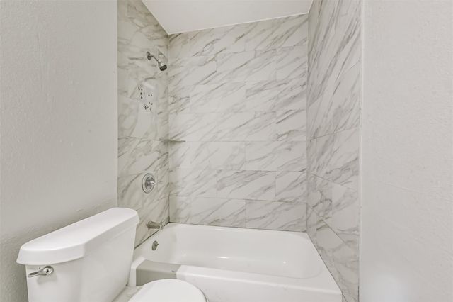 2718 Summertime Drive, Houston, TX 77045