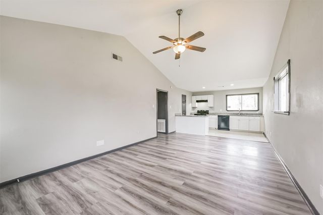 2718 Summertime Drive, Houston, TX 77045