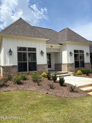 118 Water Street, Madison, MS 39110