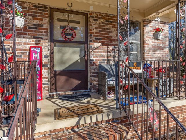 204 Martha Dendy Drive, Clinton, SC 29325