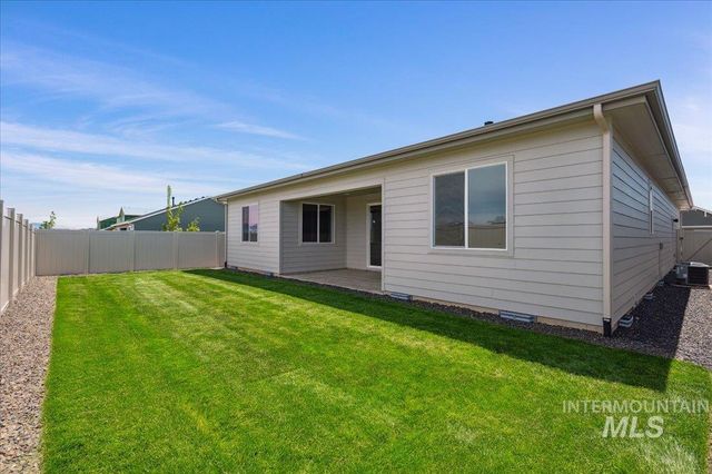 8636 S Copperdale Ave, Kuna, ID 83642