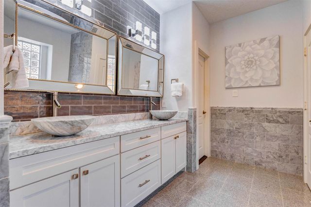 1519 Darnley Lane, Houston, TX 77077