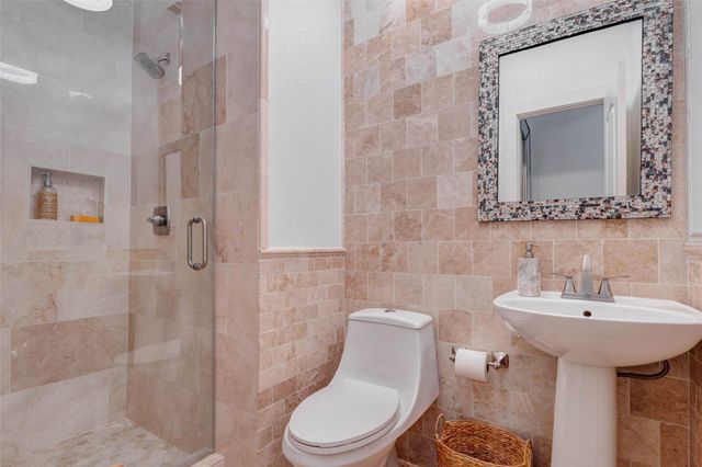 1519 Darnley Lane, Houston, TX 77077