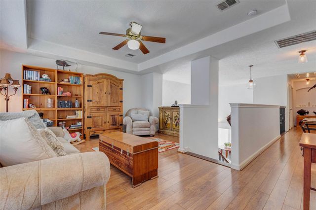 1519 Darnley Lane, Houston, TX 77077