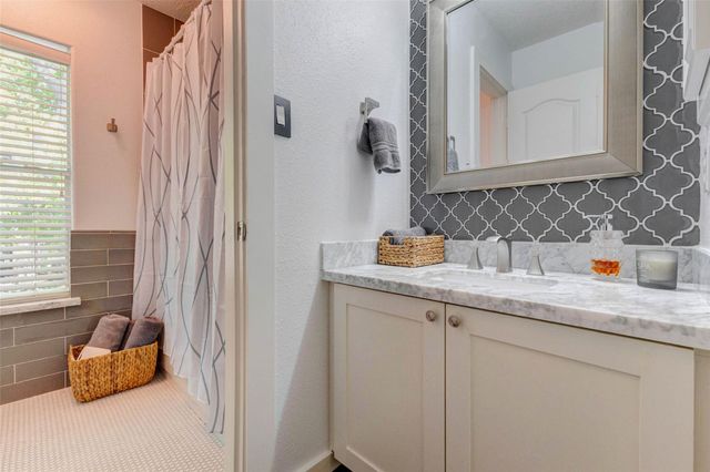 1519 Darnley Lane, Houston, TX 77077
