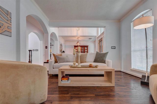 1519 Darnley Lane, Houston, TX 77077