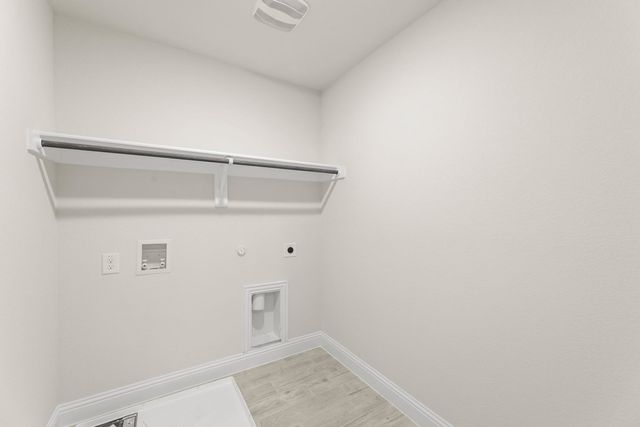 1967 Gentle Oak Trail, Corinth, TX 76210