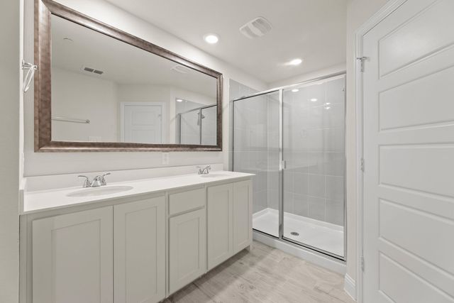 1967 Gentle Oak Trail, Corinth, TX 76210