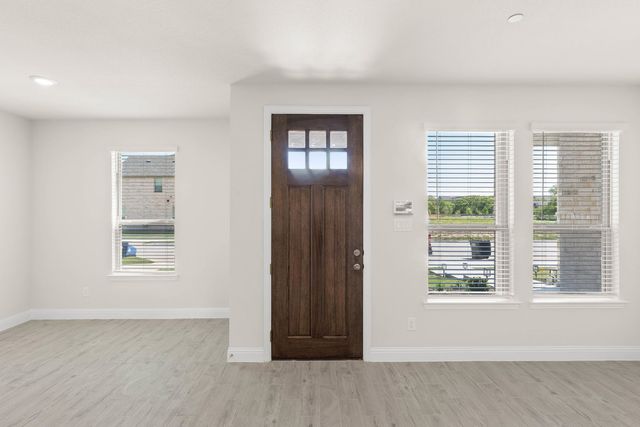 1967 Gentle Oak Trail, Corinth, TX 76210