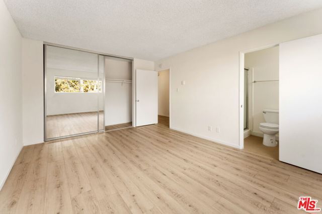 1114 12th Street 206, Santa Monica, CA 90403