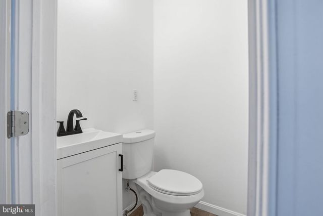 233 N LUZERNE AVE, Baltimore, MD 21224