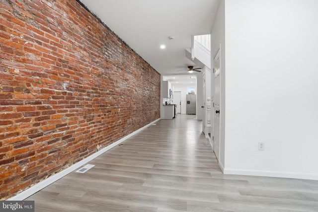 233 N LUZERNE AVE, Baltimore, MD 21224