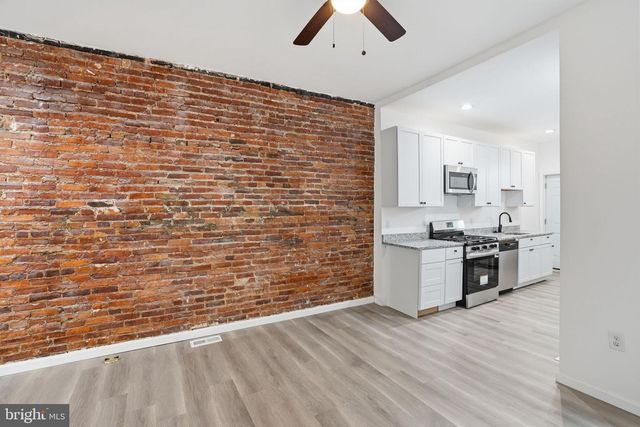 233 N LUZERNE AVE, Baltimore, MD 21224