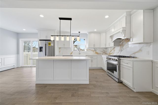 2962 Grand Avenue, Baldwin, NY 11510