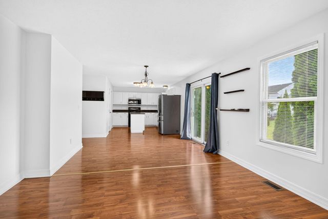 8839 Meadow Grass Lane, Lewis Center, OH 43035