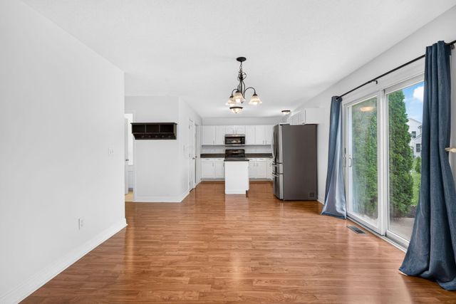 8839 Meadow Grass Lane, Lewis Center, OH 43035