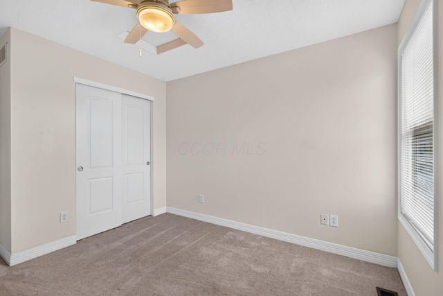 8839 Meadow Grass Lane, Lewis Center, OH 43035