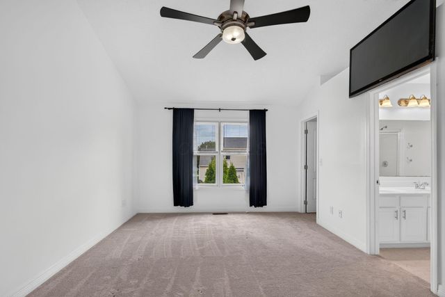 8839 Meadow Grass Lane, Lewis Center, OH 43035