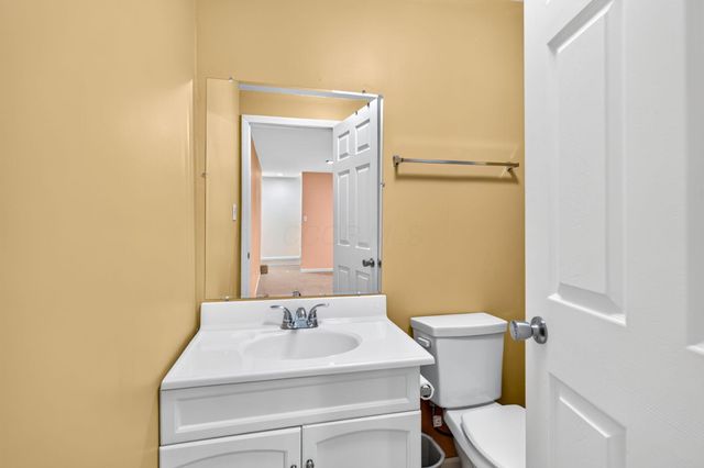 8839 Meadow Grass Lane, Lewis Center, OH 43035