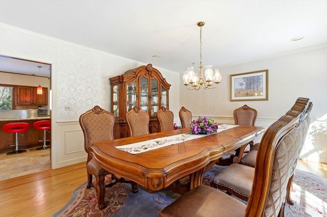 253 Highland St, Weston, MA 02493