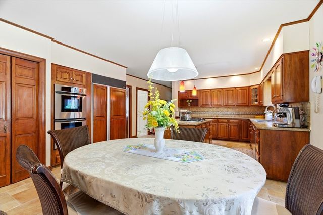 253 Highland St, Weston, MA 02493