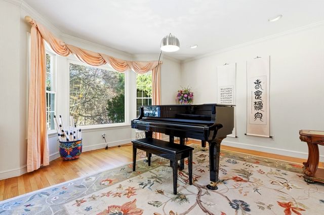 253 Highland St, Weston, MA 02493