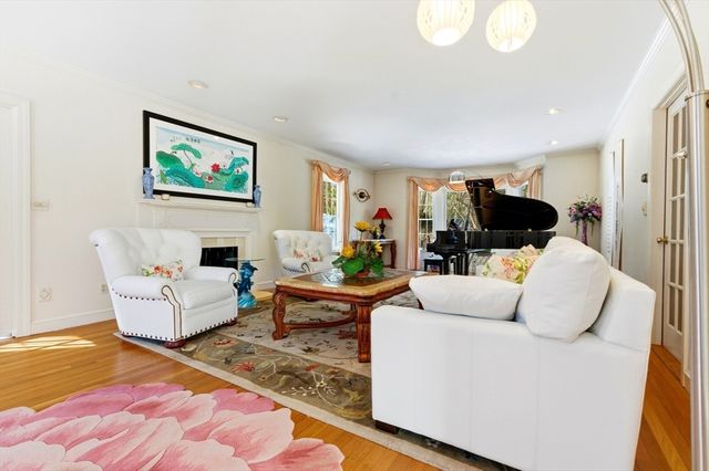 253 Highland St, Weston, MA 02493