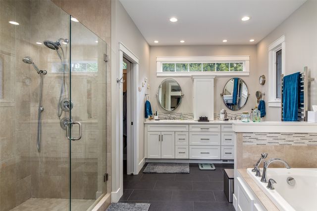 1525 Top O Hollow Road, Ames, IA 50010