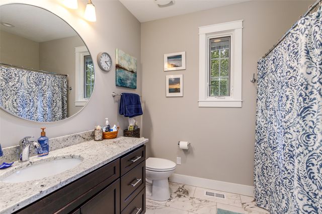 1525 Top O Hollow Road, Ames, IA 50010