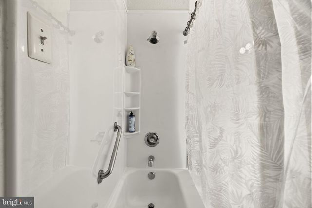 2314 W OAKDALE ST, Philadelphia, PA 19132