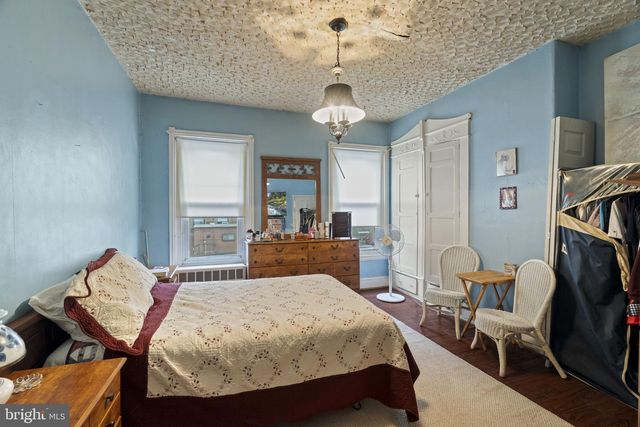 2314 W OAKDALE ST, Philadelphia, PA 19132