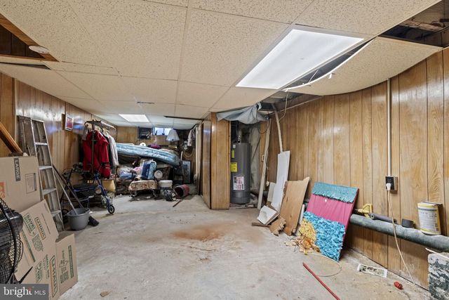 2314 W OAKDALE ST, Philadelphia, PA 19132