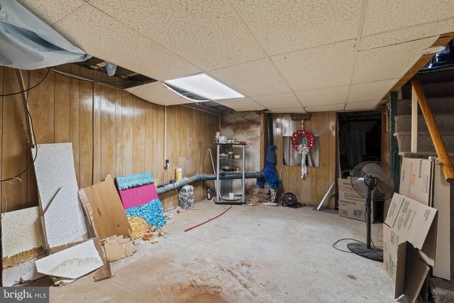 2314 W OAKDALE ST, Philadelphia, PA 19132