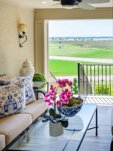 19 Mizzenmast Ct, Hilton Head Island, SC 29928